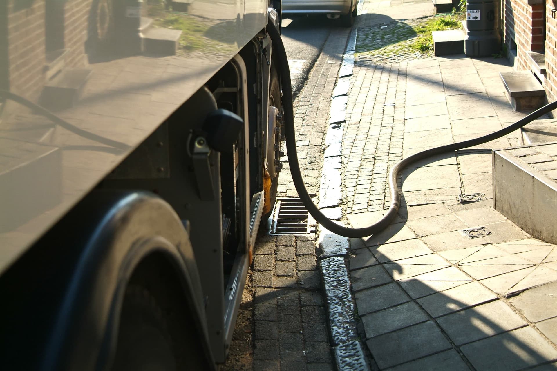 ¿Necesitas llenar el depósito de gasoil para la calefacción? Gasóleos Casal Do Bispo se encarga